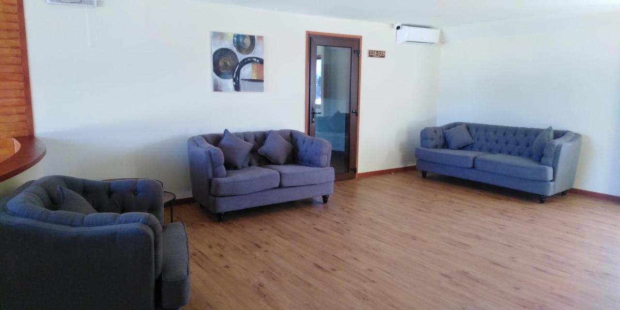 Gran Hotel Aysen Puerto Aysen Buitenkant foto