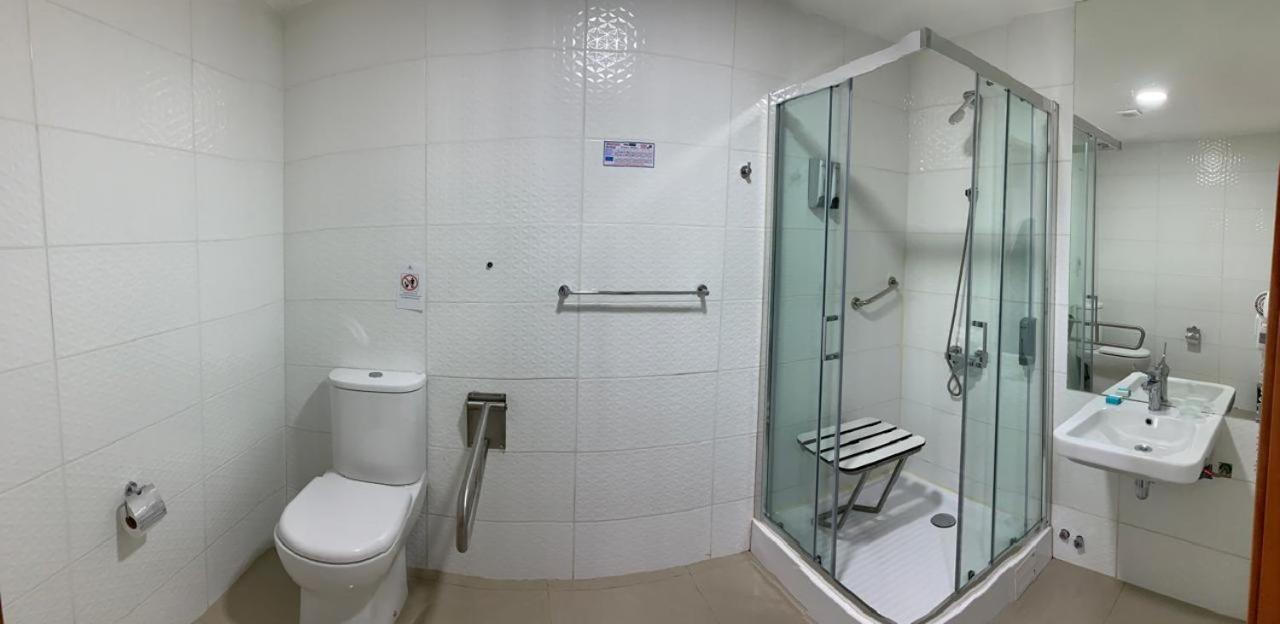 Gran Hotel Aysen Puerto Aysen Buitenkant foto